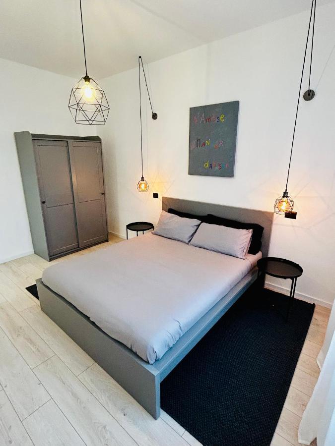 Design Moderno In Centro - Lainate- Rho Fiera Apartment Екстериор снимка